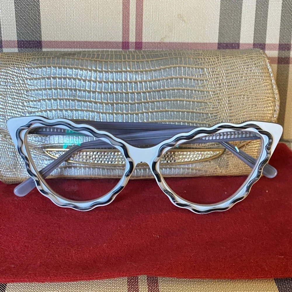 Handmade Great Quality Oversized Exaggerated CatEye Glasses Excellent Condition